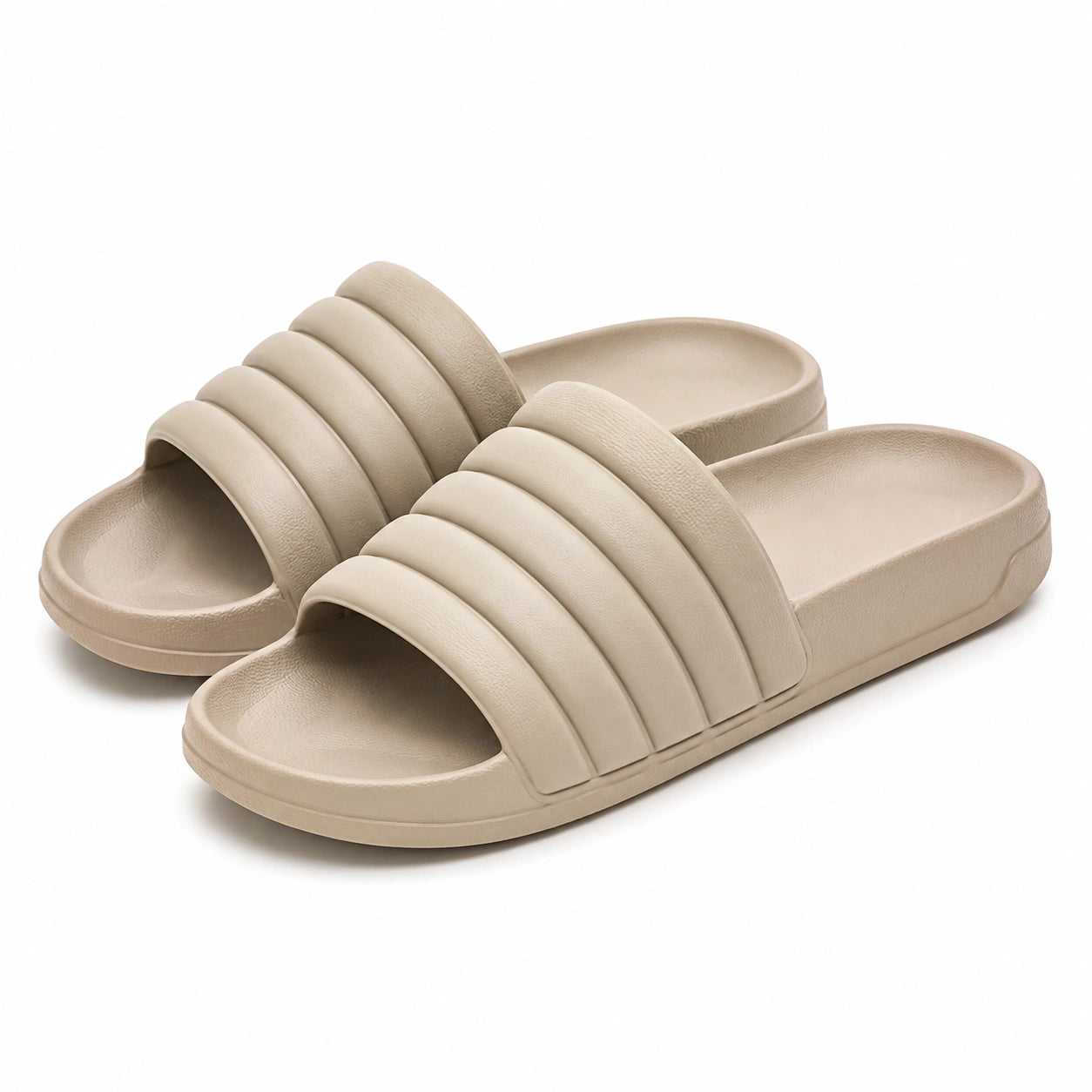 Claquettes taille 42/43 en mousse synthétique beige à bride rembourrée pour usage quotidien